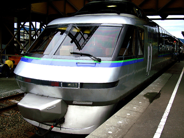 JR-車頭.jpg