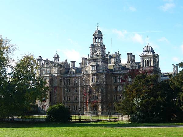 Thoresby Hall2.JPG