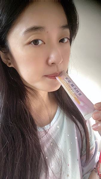 放假團聚大吃大喝也不怕消化道鬧脾氣/ 安奕 纖淨酵素 試用