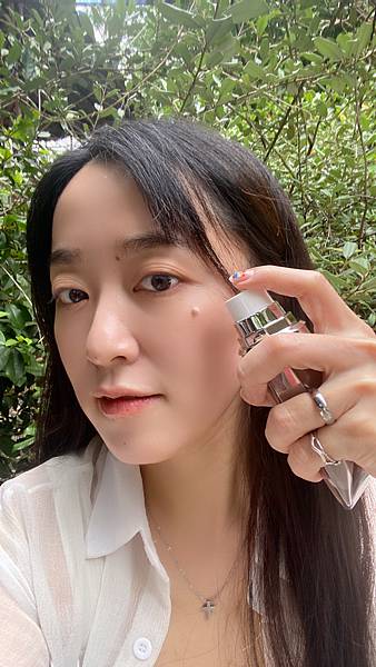 女人知己試用大隊,口碑行銷,部落客行銷,POETRYDANI詩丹妮 美白光感隔離乳,潤色隔離,底妝搭檔,均勻膚色,荔枝萃取,仙人掌花萃取,粧感好氣色