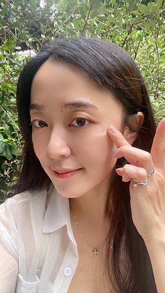 女人知己試用大隊,口碑行銷,部落客行銷,POETRYDANI詩丹妮 美白光感隔離乳,潤色隔離,底妝搭檔,均勻膚色,荔枝萃取,仙人掌花萃取,粧感好氣色