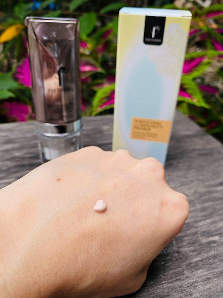 女人知己試用大隊,口碑行銷,部落客行銷,POETRYDANI詩丹妮 美白光感隔離乳,潤色隔離,底妝搭檔,均勻膚色,荔枝萃取,仙人掌花萃取,粧感好氣色