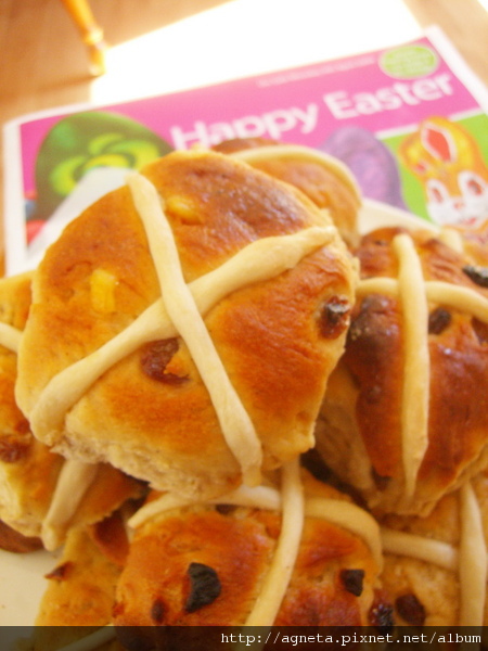 hot cross buns 復活節十字小麵包 hot cross buns 復活節十字小麵包
