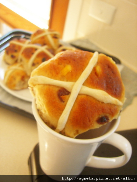 hot cross buns 復活節十字小麵包