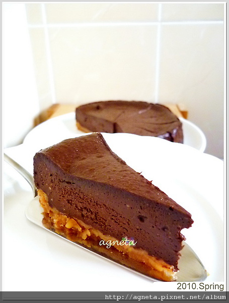 Rich Chocolate Cheesecake