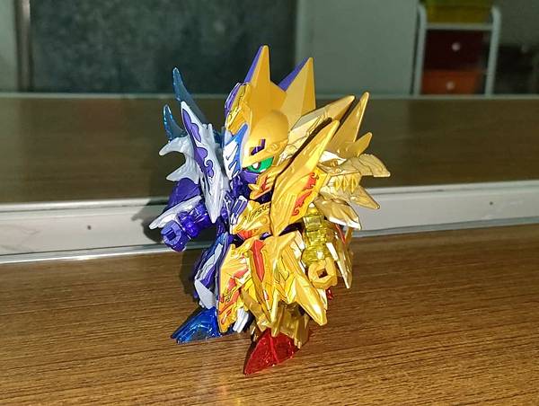 SDW HEROES 光之方程式終極聖龍