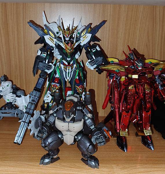 SDW HEROES 38+39+40 將軍堡壘 形態