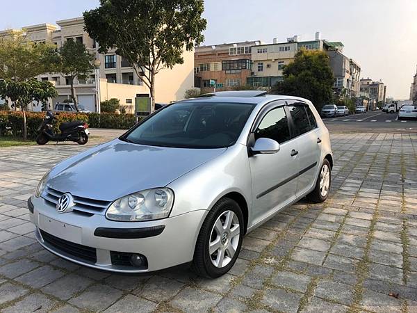 2005 GOLF 2.0 售15.8萬_1