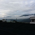早晨的山腰雲.