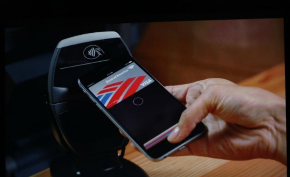 2014-09-10 03_51_13-【苹果发布会】Apple Pay：重新定义移动支付？ - 爱范儿 · Beats of Bits