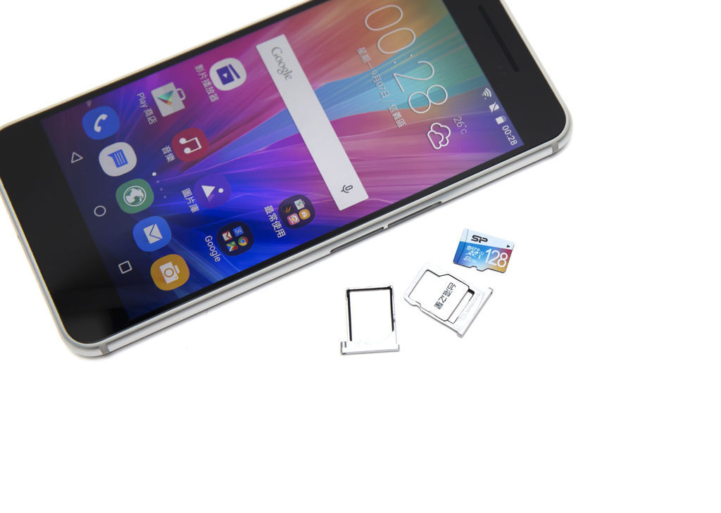 全金屬!質感手感絕佳! InFocus M812 開箱實測分享 @3C 達人廖阿輝 BO0R0989