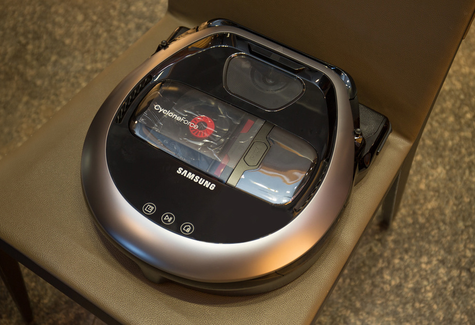 強力吸力時尚輕薄機身,新一代三星 Samsung POWERbot 極勁氣旋機器人評測 @3C 達人廖阿輝 34252709332_6c4700da91_b
