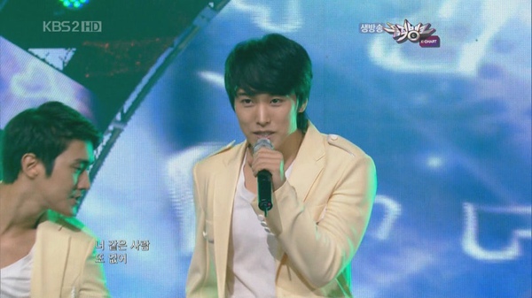 100716.KBS2.MusicBank.SJ.NoOther[DDH][11-31-14].jpg