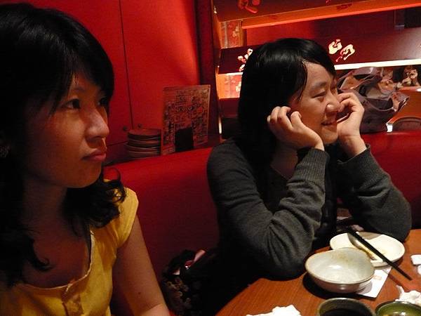 大家都在做自己的事