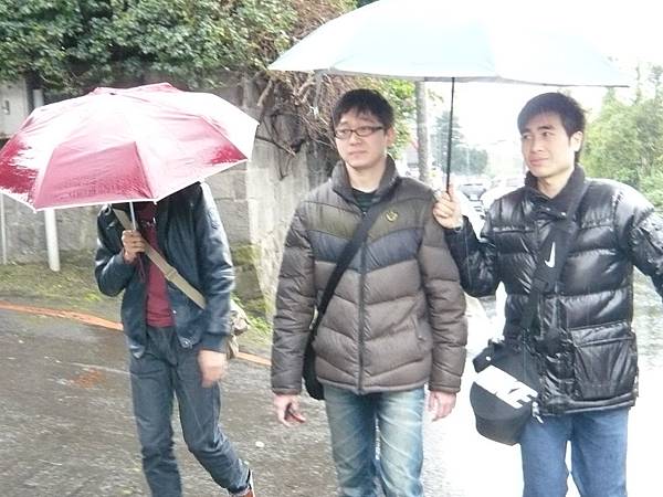 連男生都沒話了