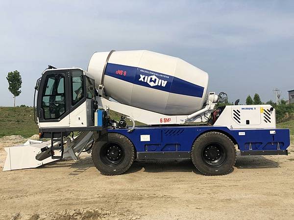 AS-6.5 Self Loading Mixer in the Philippines.jpg