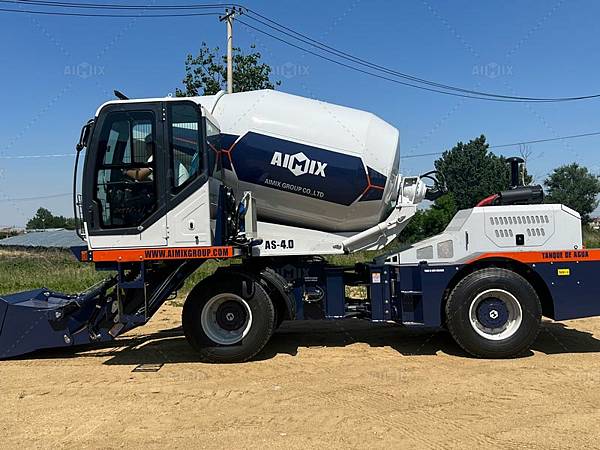 Self-Loading-Concrete-Mixer-to-Peru.jpg