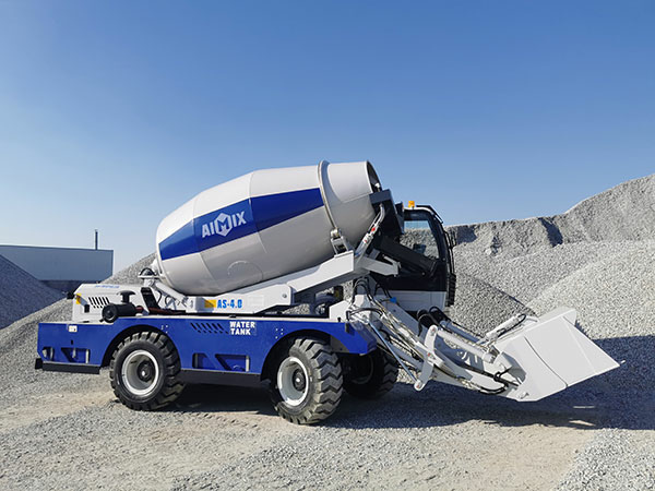 Self-Loading-Concrete-Mixer-1.jpg