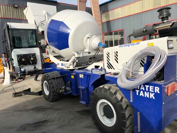 AS-1.8 Self Loading Mixer (2).jpg