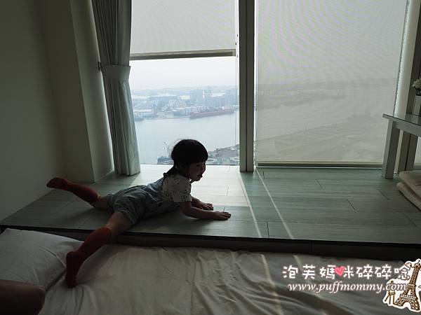 2017/03/21 高雄85大樓水岸星光-班貝格四人房