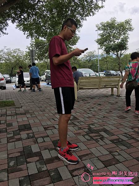 [穿搭] Hito BP 正台灣製造．16支高磅精梳棉素面短T