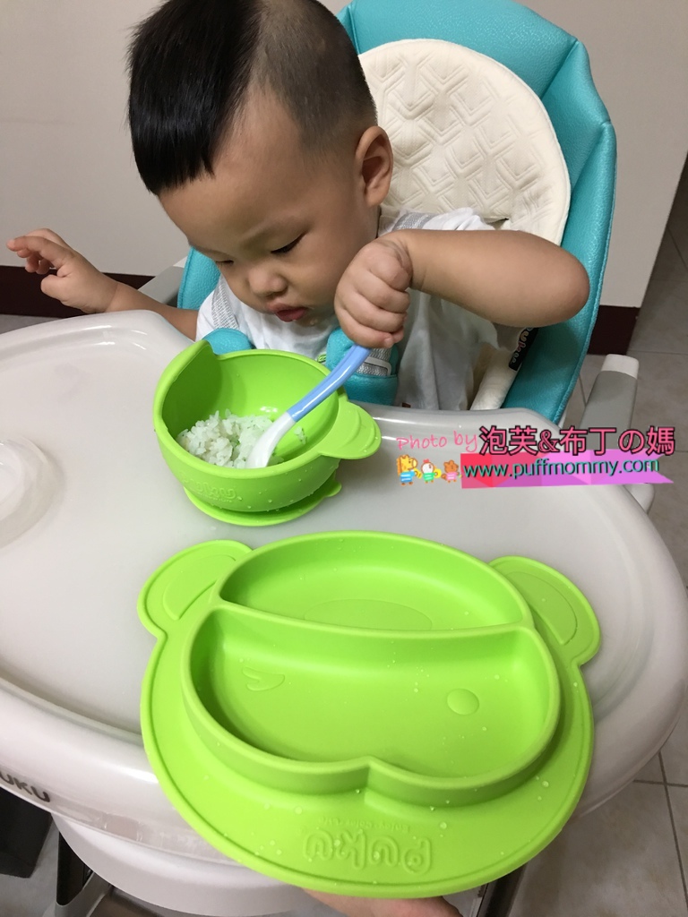 PUKU Egg多功能成長型高腳餐椅&魔吸碗&矽膠防滑餐墊 PUKU Egg多功能成長型高腳餐椅&魔吸碗&矽膠防滑餐墊