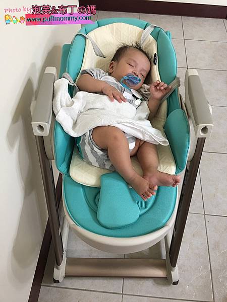 PUKU Egg多功能成長型高腳餐椅