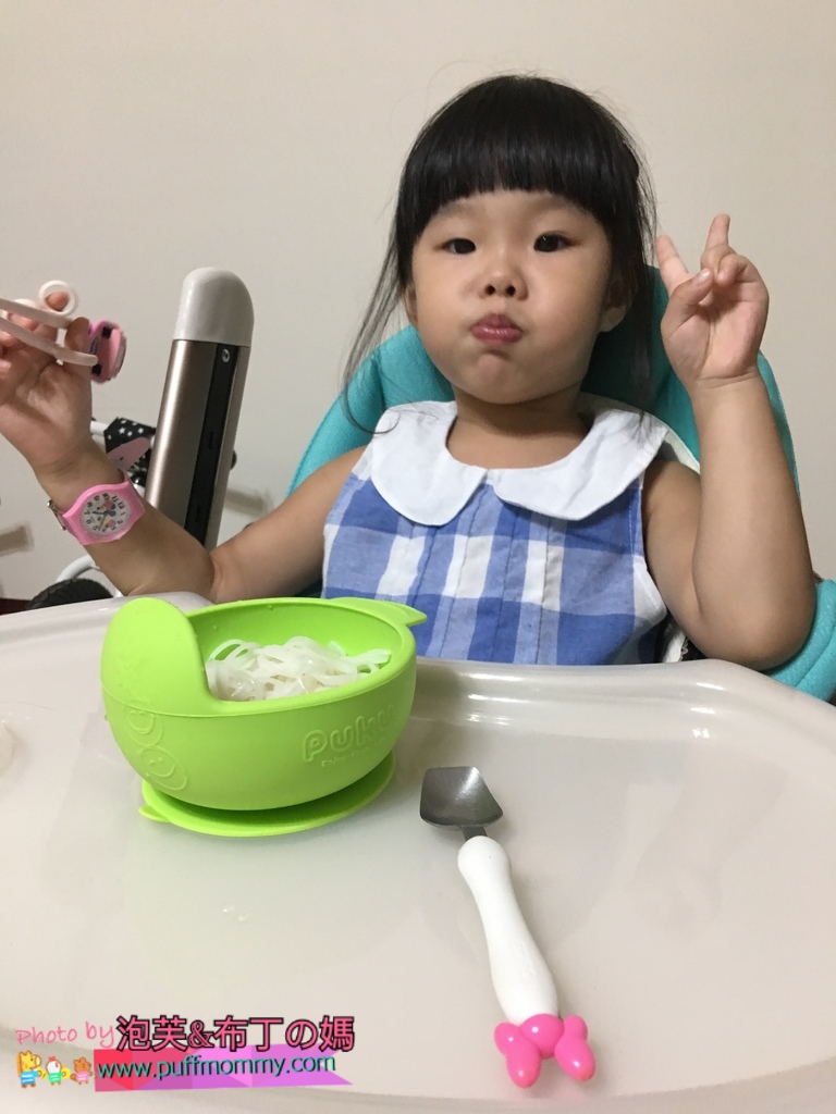 PUKU Egg多功能成長型高腳餐椅&魔吸碗 PUKU Egg多功能成長型高腳餐椅&魔吸碗