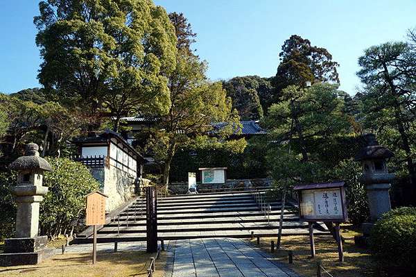 日本京都自由行 護國神社 大谷祖廟 長樂寺巡禮 海龜獵人 痞客邦 日本京都自由行 護國神社 大谷祖廟 長樂寺巡禮 海龜獵人 痞客邦