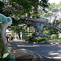 D04-017-清邁動物園門口.jpg