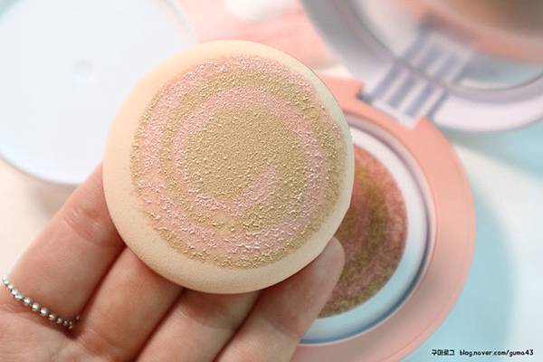 더블유랩블렌딩쿠션.jpg 더블유랩블렌딩쿠션.jpg