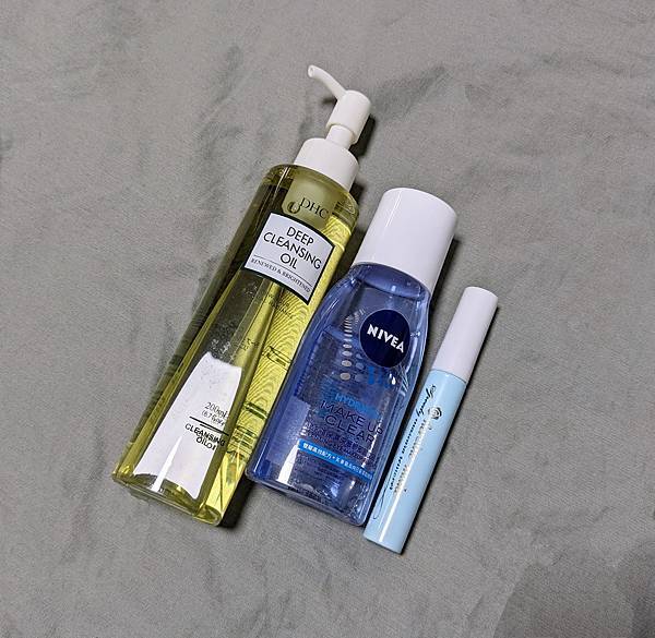 💧你的卸妝步驟有哪些?簡單乾淨的速卸流程分享