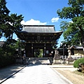終於到了北野天滿宮~至少走了10分鐘