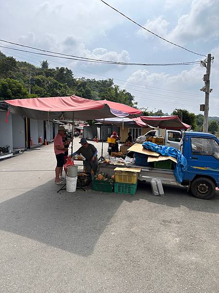 南投中寮泡麵土地公