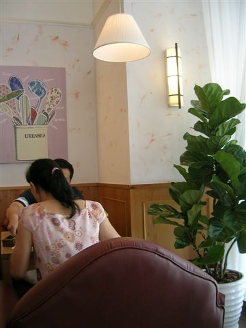 天母店我覺得是最漂亮的.JPG