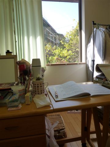 考試前的兩週我常常在家唸書.JPG