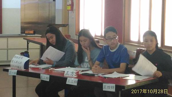 P_20171028_140100_1_p.jpg P_20171028_140100_1_p.jpg