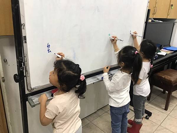 2018年下學期 第十三-十四週 2018年下學期 第十三-十四週