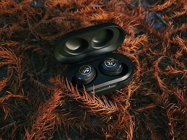 JLab JBuds Air Icon JLab JBuds Air Executive TWS A J