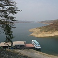 路過的水庫Sirikit Dam, 非常大的一個水庫, 也兼具發電功用