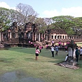 Phimai Historical Park, 碧邁遺跡公園, 和柬埔寨吳哥窟比起來, 這裡維護得更好