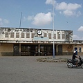 Battambang Train Station, 馬德望火車站, 沒有運作, 時鐘一直停留在8:02