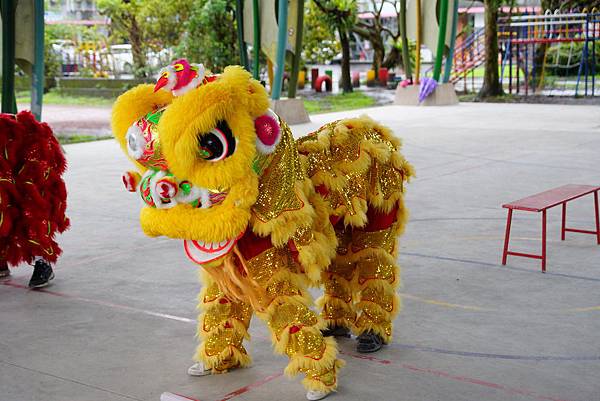 天送埤遊客中心-憲明國小舞獅 (2).JPG