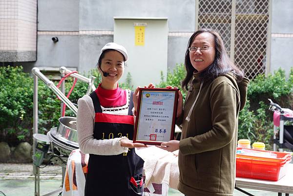 2016 食農教育-古早味爆米香教學-1021嘣米香在南屏國小-康軒文教 (25).JPG 2016 食農教育-古早味爆米香教學-1021嘣米香在南屏國小-康軒文教 (25).JPG