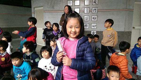 2016 食農教育-古早味爆米香教學-1021嘣米香在南屏國小-康軒文教 (51).jpg 2016 食農教育-古早味爆米香教學-1021嘣米香在南屏國小-康軒文教 (51).jpg