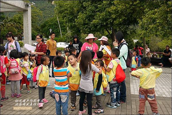 103年-10-幼兒園戶外教學日96.jpg