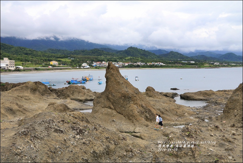 烏石鼻漁港-2016-06-07.jpg