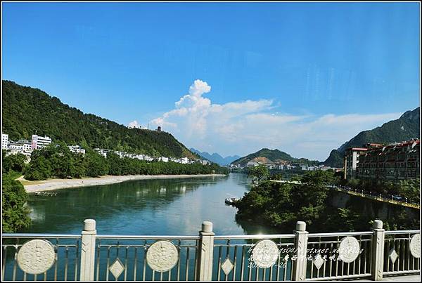 廣西池河市天峨縣龍灘大峽谷-2016-07-01.jpg