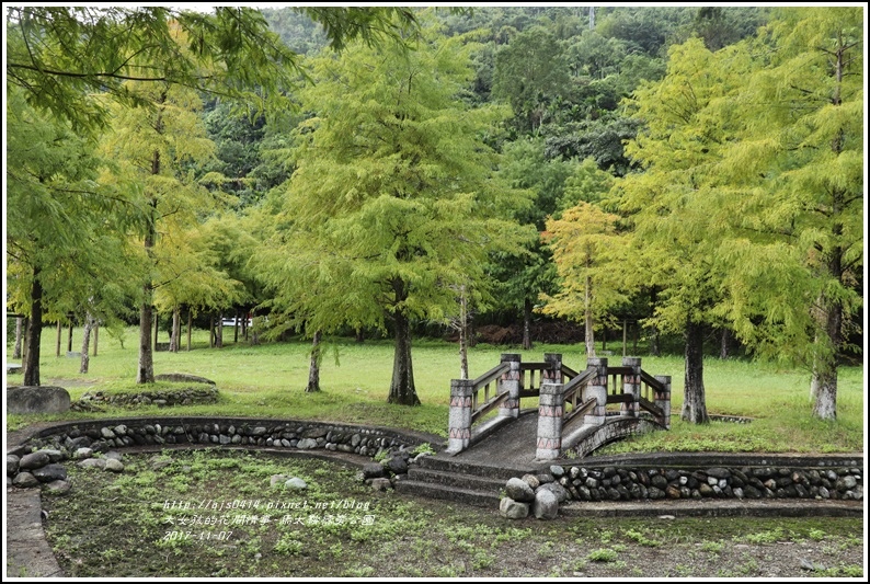 馬太鞍溪橋旁公園-2017-11-07.jpg