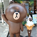 LINE FRIENDS CAFE & STORE-01.jpg